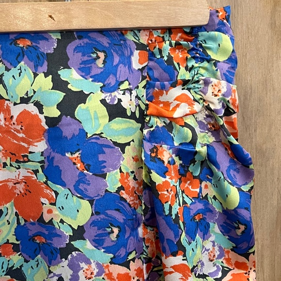 Colourful satin skirt - Picture 3 of 4